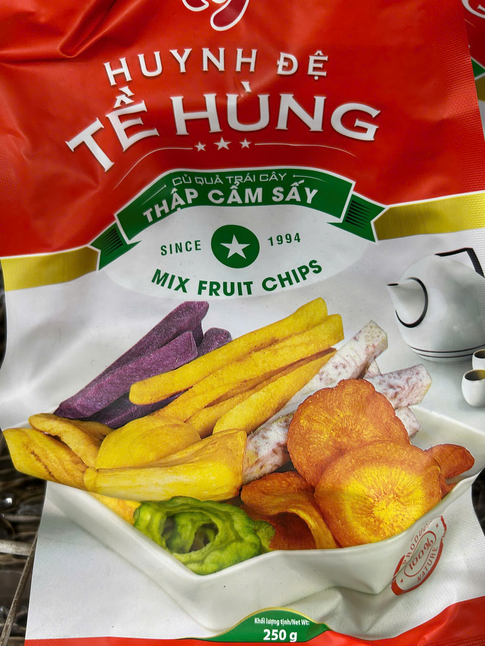 Củ quả trái cây thập cẩm sấy Huynh Đệ Tề Hùng - 250g